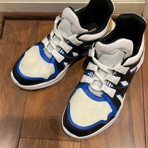 Steve Madden tennis shoes